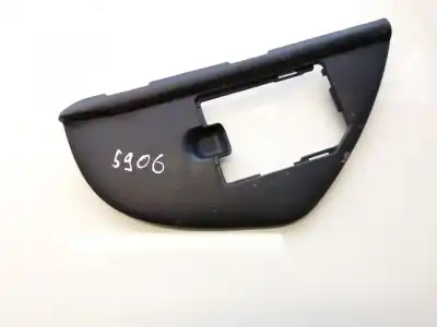 Pièce détachée automobile d'occasion plastiques pour hyundai i30 1.6 crdi cat références oem iam 847182r100