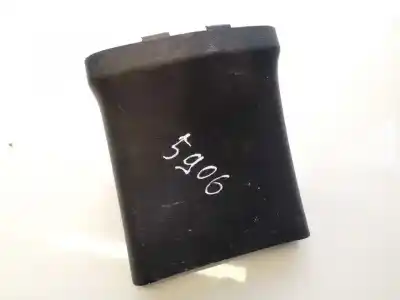 Pièce détachée automobile d'occasion plastiques pour hyundai i30 1.6 crdi cat références oem iam 846812r000