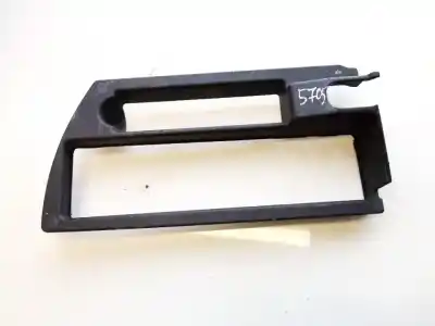 Peça sobressalente para automóvel em segunda mão plásticos por bmw x3 (e83) 2.0d referências oem iam 51163403654