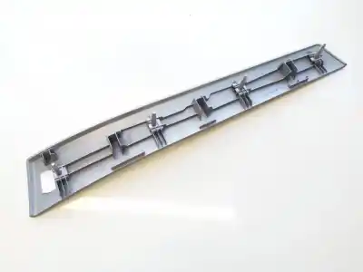 Pezzo di ricambio per auto di seconda mano plastica per bmw x3 (e83) 2.0d riferimenti oem iam 1222773  52850610