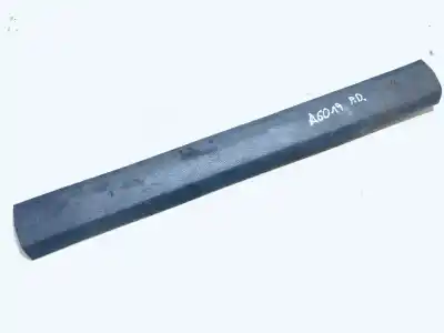 Pezzo di ricambio per auto di seconda mano plastica per ford focus turnier (cb4) 1.6 16v cat riferimenti oem iam 4m51r13200a