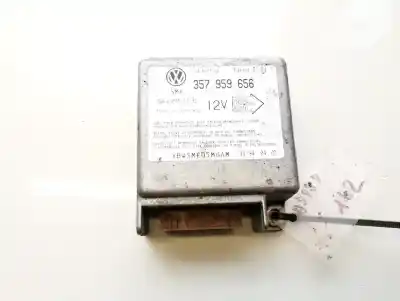 Pezzo di ricambio per auto di seconda mano centralina airbag per volkswagen passat variant (3a5) 1.9 tdi riferimenti oem iam 357959656