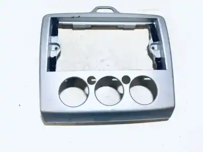 Peça sobressalente para automóvel em segunda mão  por FORD FOCUS TURNIER (CB4)  Referências OEM IAM 4M5118522ACW  4M51-18522-ACW