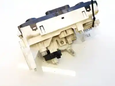 Second-hand car spare part climate control for renault scenic ii 1.6 16v oem iam references 69587003  69580001