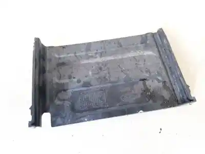 Pezzo di ricambio per auto di seconda mano plastica per ford fiesta vi 1.25 riferimenti oem iam 8v2110757aa  8v21-10757-aa