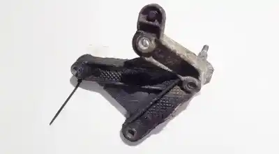 Second-hand car spare part engine support for renault scenic ii 1.6 16v oem iam references 8200043084  