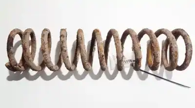 Second-hand car spare part shock absorber spring for audi 80/90 (893) 1.8 oem iam references 