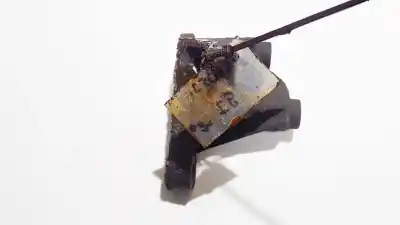 Second-hand car spare part engine support for ford focus turnier (cb4) 1.6 16v cat oem iam references 98ab6p093cf  98ab-6p093-cf