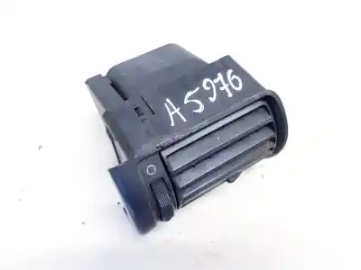 Автозапчасти б/у аэрационная решетка за audi a4 avant (b5) 1.8 ссылки oem iam 8d1820901