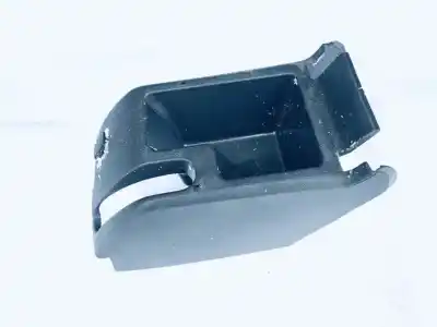 Second-hand car spare part plastics for volkswagen jetta (1k2) 2.0 tdi oem iam references 1k5863323