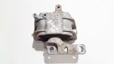 Second-hand car spare part engine support for volkswagen jetta (1k2) 2.0 tdi oem iam references 1k0199262at