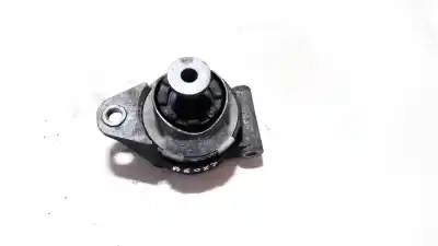 Second-hand car spare part engine support for opel meriva b 1.7 16v cdti oem iam references 24427641  13347071