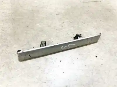 Peça sobressalente para automóvel em segunda mão plásticos por renault clio, 2009.06 - 2012.11 facelift 1.2 16v 76kw 2010.09 - 2012.11 referências oem iam 8200407969