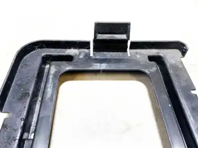 Pezzo di ricambio per auto di seconda mano plastica per opel meriva b 1.7 16v cdti riferimenti oem iam 13312809  