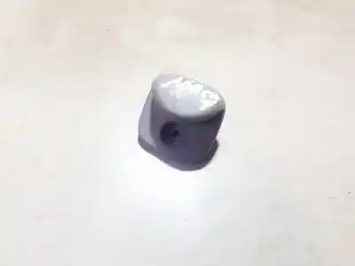 Pezzo di ricambio per auto di seconda mano plastica per opel meriva b 1.7 16v cdti riferimenti oem iam 