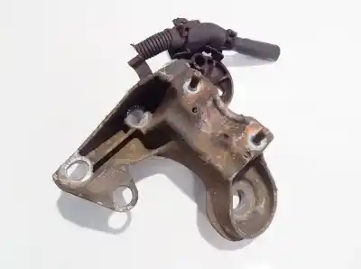 Second-hand car spare part engine support for volkswagen passat variant (3b6) 2.5 v6 tdi oem iam references 8e0199352  