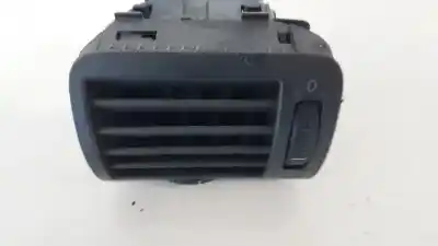 Автозапчасти б/у аэрационная решетка за VOLKSWAGEN PASSAT VARIANT (3B6) 1.9 TDI ссылки OEM IAM 3B0819703D  