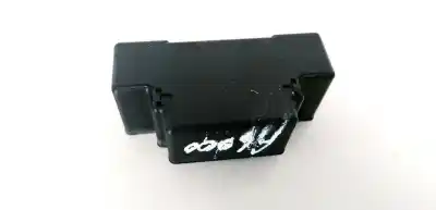 Peça sobressalente para automóvel em segunda mão plásticos por opel zafira b 1.9 cdti referências oem iam 13129783