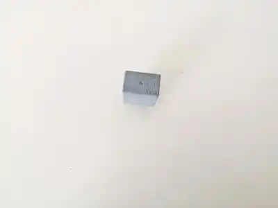 Peça sobressalente para automóvel em segunda mão plásticos por chevrolet kalos 1.2 cat referências oem iam 96190187