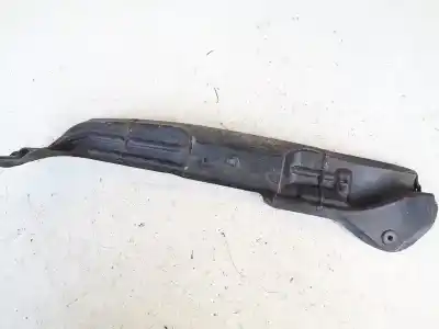 Автозапчастина б/у пластика для audi a4 avant (8e) 2.0 tdi quattro (dpf) посилання на oem iam 8e0821111a  