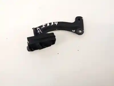 Автозапчастина б/у пластика для audi a4 avant (8e) 2.0 tdi quattro (dpf) посилання на oem iam 03g103941e  