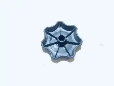 Pezzo di ricambio per auto di seconda mano plastica per audi a4, b5 1994.11 - 1999.09 1.6 74kw 1994.11 - 2000.10 riferimenti oem iam ge41881l6  