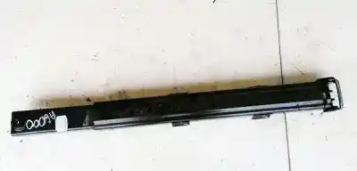 Peça sobressalente para automóvel em segunda mão plásticos por opel zafira b 1.9 cdti referências oem iam 15052007