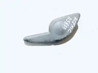 Tweedehands auto-onderdeel plasticen voor renault scenic ii 1.6 16v oem iam-referenties 52226840