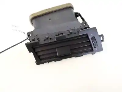 Peça sobressalente para automóvel em segunda mão Grelha / Difusor De Ar por BMW 5-SERIES, E60 /E61 2003.07 - 2010.03 2.0 125KW 2003.07 - 2010.03 Referências OEM IAM 6913707  64226910731