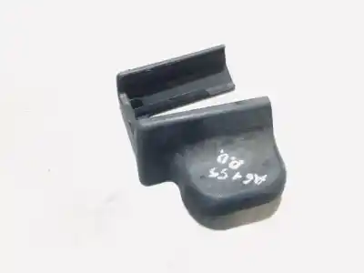 Peça sobressalente para automóvel em segunda mão plásticos por toyota avensis wagon (t25) 2.0 d-4d executive referências oem iam 7213705030