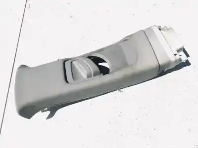 Peça sobressalente para automóvel em segunda mão plásticos por toyota avensis wagon (t25) 2.0 d-4d executive referências oem iam 7313605010