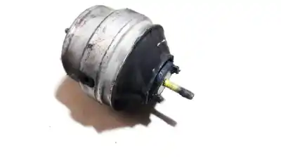 Second-hand car spare part engine support for volkswagen passat variant (3b5) 1.9 tdi oem iam references 8d0199379j  