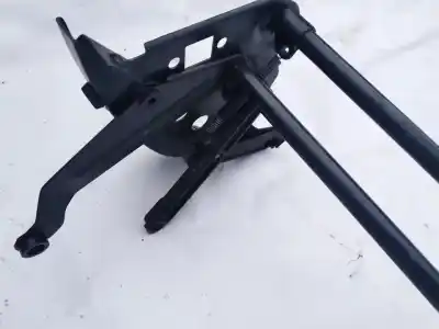 Pezzo di ricambio per auto di seconda mano plastica per audi a6 avant (c4) 2.5 tdi riferimenti oem iam   