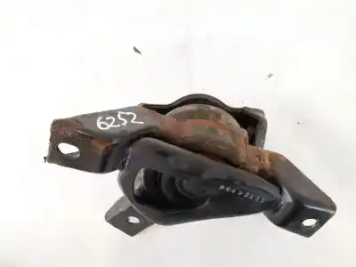 Second-hand car spare part engine support for hyundai getz (tb) 1.3 básico oem iam references 213151c220  21315-1c220