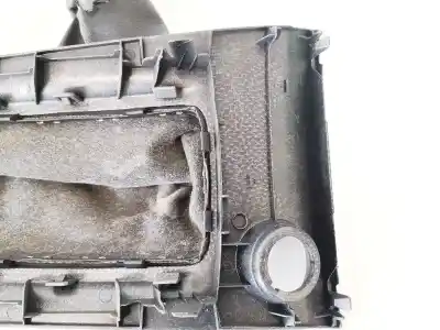 Pezzo di ricambio per auto di seconda mano plastica per toyota corolla (e11) 2.0 d-4d linea sol riferimenti oem iam   