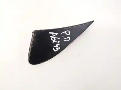 Second-hand car spare part plastics for toyota corolla (e11) 2.0 d-4d linea sol oem iam references 3004-704