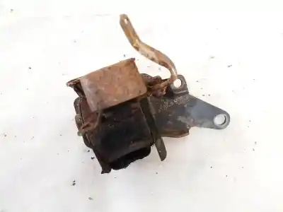 Second-hand car spare part engine support for toyota corolla (e11) 2.0 d-4d linea sol oem iam references 1237227020  12372-27020