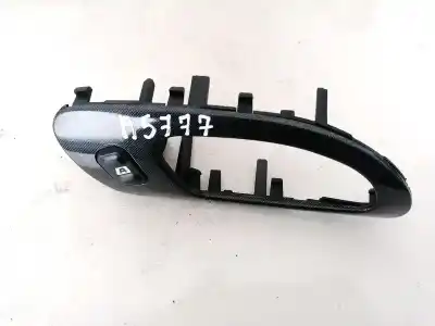 Pièce détachée automobile d'occasion COMMANDE DE LÈVE VITRE AVANT GAUCHE pour PEUGEOT 607 (S1)  Références OEM IAM 9635733580  A1080104