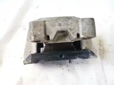 Second-hand car spare part engine support for skoda octavia combi (1u5) 1.9 tdi oem iam references    Second-hand car spare part engine support for skoda octavia combi (1u5) 1.9 tdi oem iam references