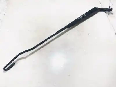 Pezzo di ricambio per auto di seconda mano braccio tergicristallo anteriore sinistro per chrysler voyager (gs) 3.3 cat riferimenti oem iam 04717365