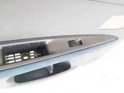 Автозапчасти б/у выключатель левого переднего окна за mazda 2 lim. (de) 1.4 diesel cat ссылки oem iam 