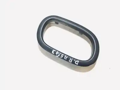 Peça sobressalente para automóvel em segunda mão plásticos por renault laguna (b56) 2.0 anade referências oem iam 7700823287