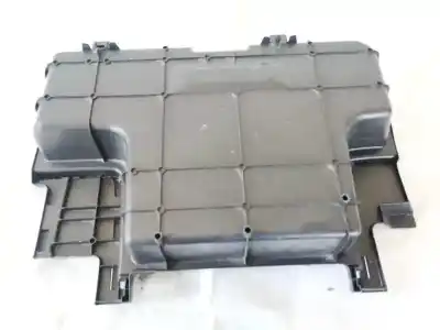 Pezzo di ricambio per auto di seconda mano plastica per toyota corolla (e11) 2.0 d-4d linea sol riferimenti oem iam 5854313010  58543-13010