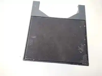 Pezzo di ricambio per auto di seconda mano plastica per toyota corolla (e11) 2.0 d-4d linea sol riferimenti oem iam 5842713040  58427-13040