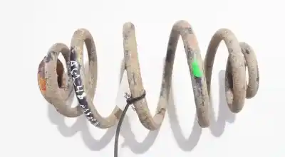 Peça sobressalente para automóvel em segunda mão mola de suspensão por volkswagen passat b5 (3b2) 1.6 referências oem iam 