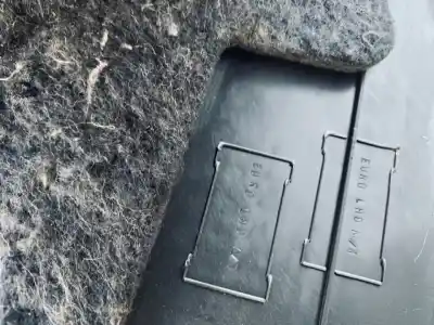 Pezzo di ricambio per auto di seconda mano plastica per toyota corolla (e11) 2.0 d-4d linea sol riferimenti oem iam   