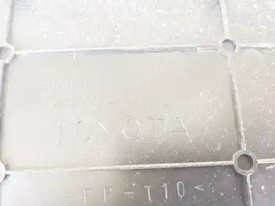 Pezzo di ricambio per auto di seconda mano plastica per toyota corolla (e11) 2.0 d-4d linea sol riferimenti oem iam 5853313010  58533-13010