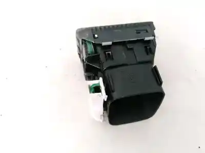 Автозапчасти б/у аэрационная решетка за volkswagen passat variant (3b5) 1.8 ссылки oem iam 3b0819703  