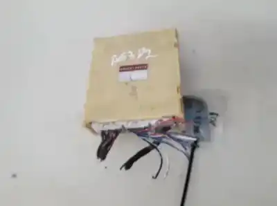 Peça sobressalente para automóvel em segunda mão módulo eletrônico por toyota avensis wagon (t25) 2.0 d-4d executive referências oem iam 8865044210