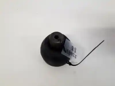 Second-hand car spare part engine support for opel meriva b 1.7 16v cdti oem iam references 